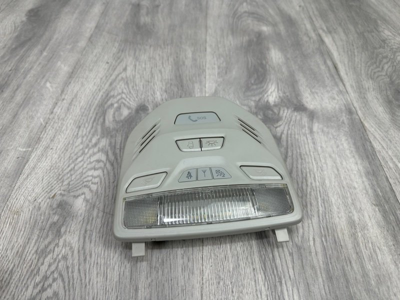 Плафон салонный, 1600 рублей, Москва