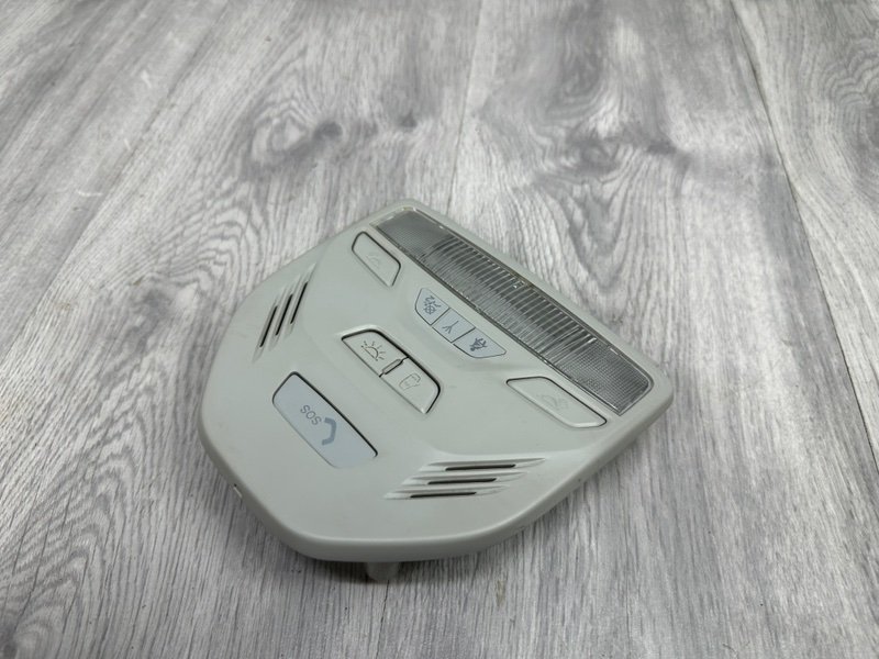 Плафон салонный, 1600 рублей, Москва