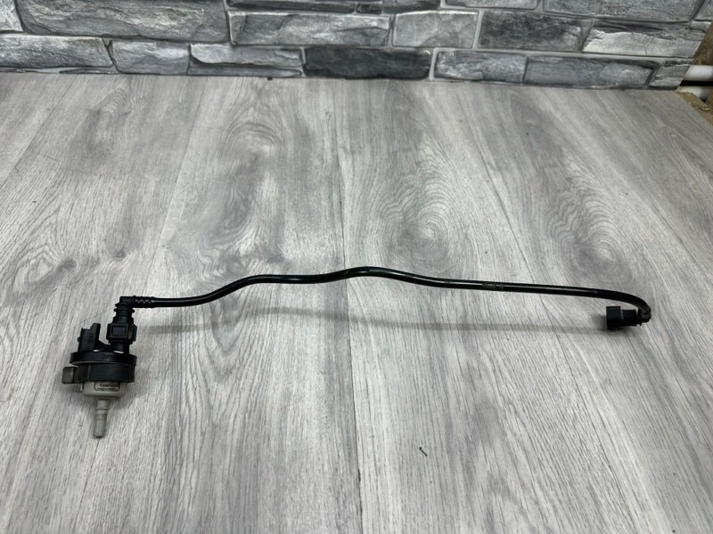 Клапан вентиляции топливного бака, 1000 рублей, Москва