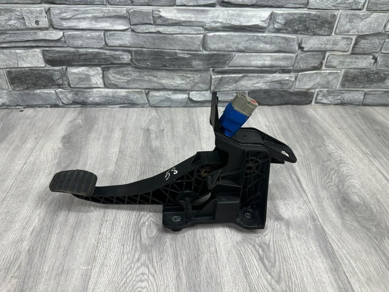 Педаль сцепления, 2000 рублей, Москва