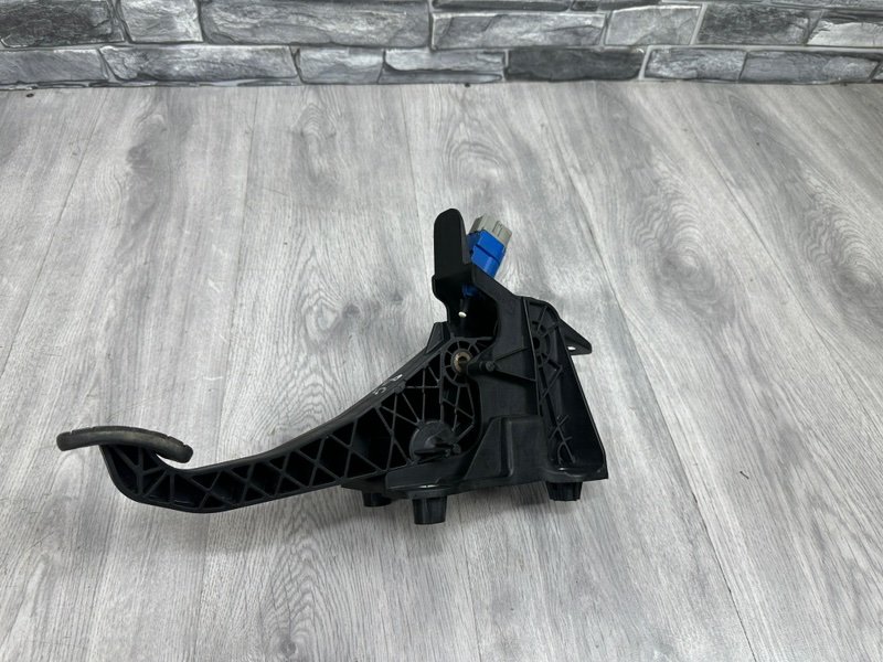 Педаль сцепления, 2000 рублей, Москва