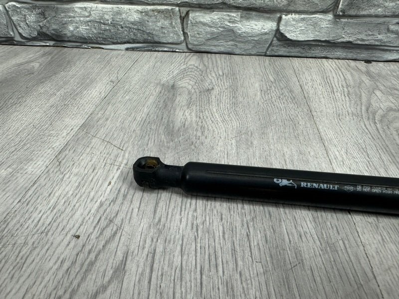 Амортизатор двери багажника, 600 рублей, Москва