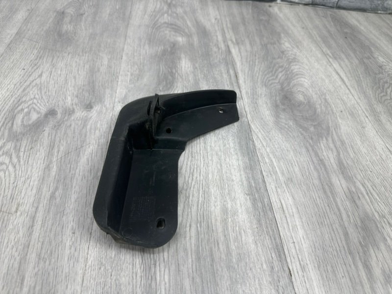 Брызговик, 500 рублей, Москва