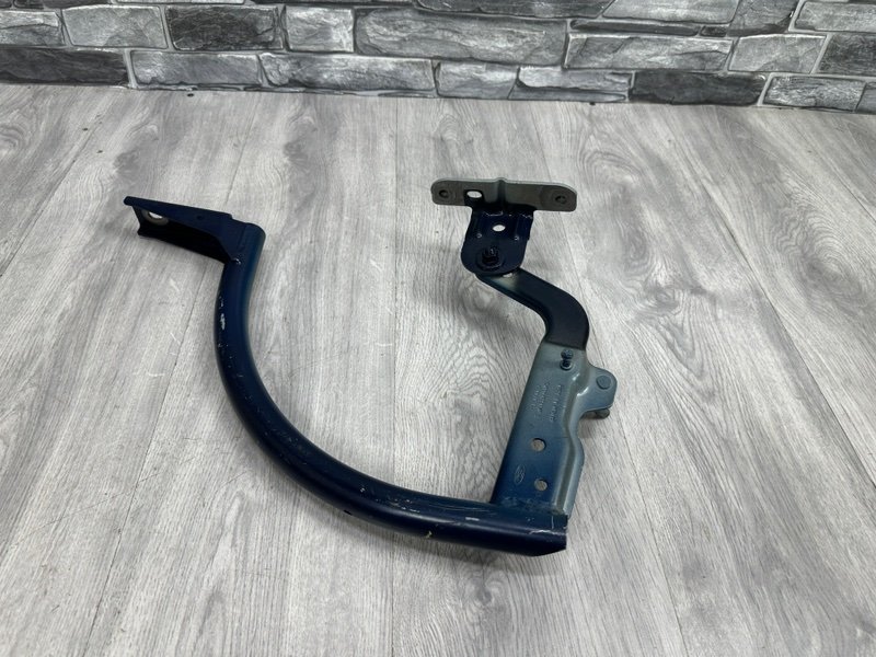 Петля крышки багажника, 1400 рублей, Москва