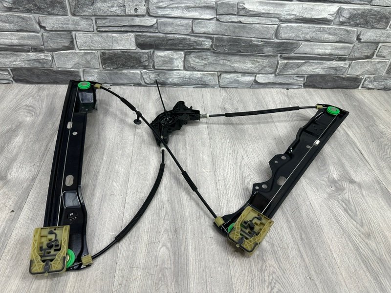 Стеклоподъемник передний, 2000 рублей, Москва