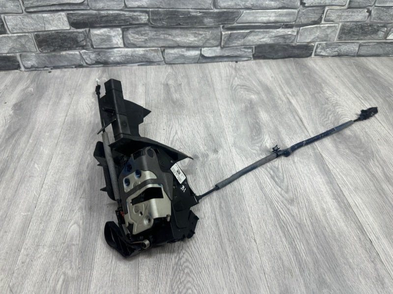 Замок двери передней левой, 2500 рублей, Москва