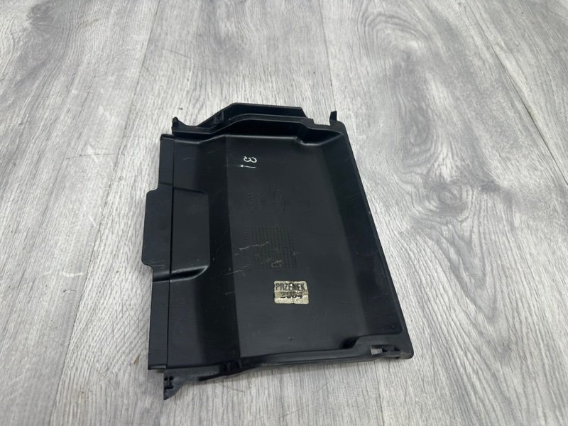 Крышка аккумулятора, 500 рублей, Москва