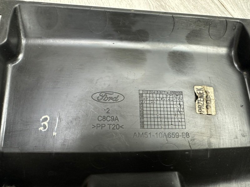 Крышка аккумулятора, 500 рублей, Москва