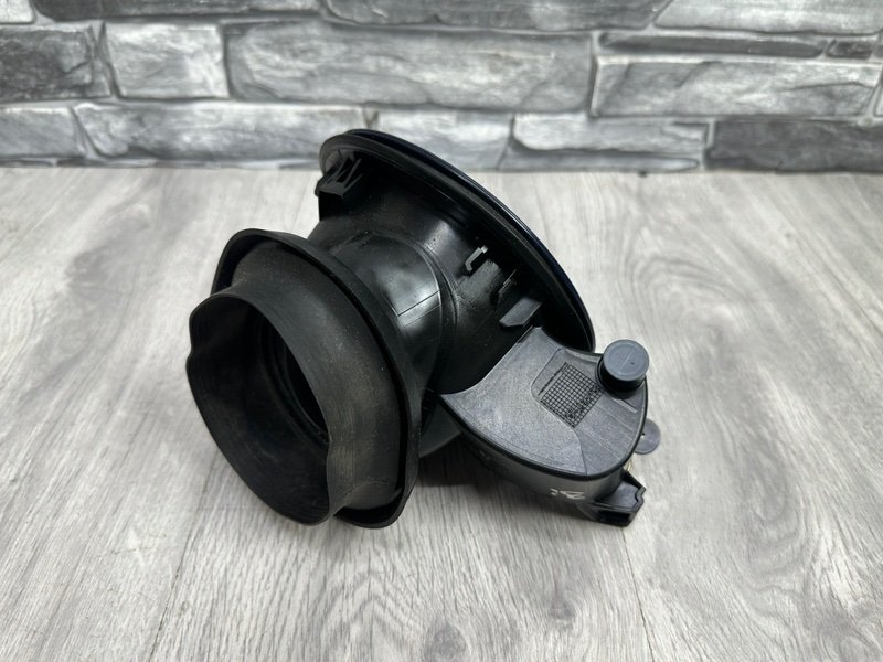 Лючок топливного бака, 1500 рублей, Москва