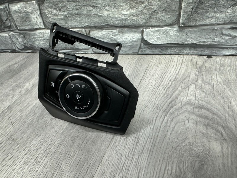 Переключатель света фар, 1300 рублей, Москва