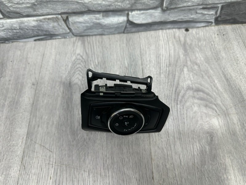 Переключатель света фар, 1300 рублей, Москва