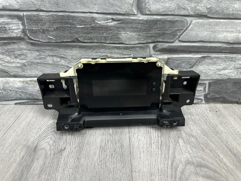 Дисплей информационный, 1000 рублей, Москва