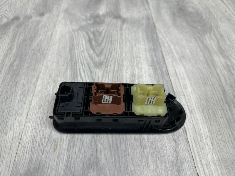 Блок управления стеклоподъемниками, 2000 рублей, Москва