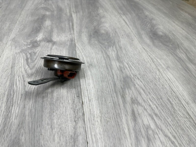 Звуковой сигнал, 500 рублей, Москва