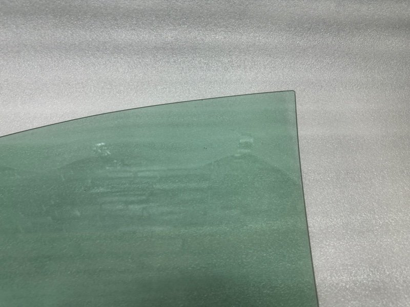 Стекло двери передней правой, 1000 рублей, Москва