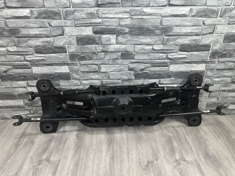 Балка задняя, 20500 рублей, Москва