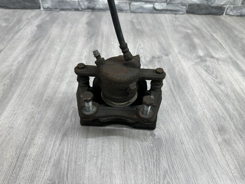 Суппорт тормозной передний левый, 1900 рублей, Москва