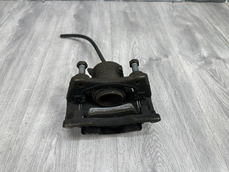 Суппорт тормозной передний левый, 1900 рублей, Москва