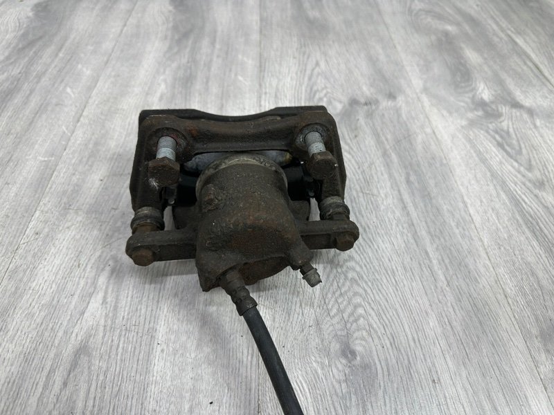 Суппорт тормозной передний левый, 1900 рублей, Москва