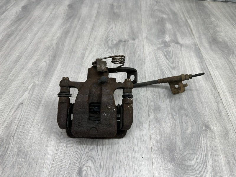 Суппорт тормозной задний правый, 3000 рублей, Москва