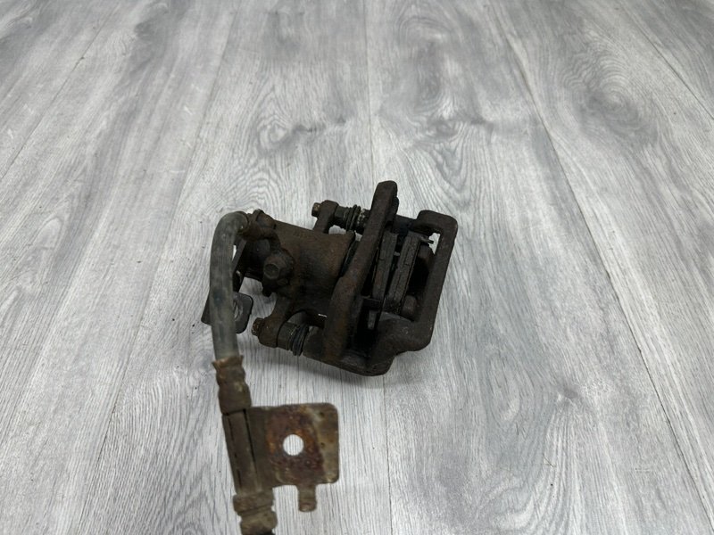 Суппорт тормозной задний правый, 3000 рублей, Москва