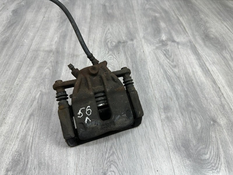 Суппорт тормозной передний правый, 1600 рублей, Москва