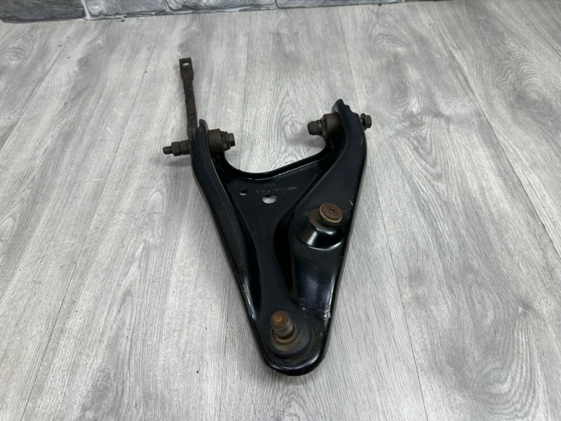 Рычаг передний левый, 1000 рублей, Москва