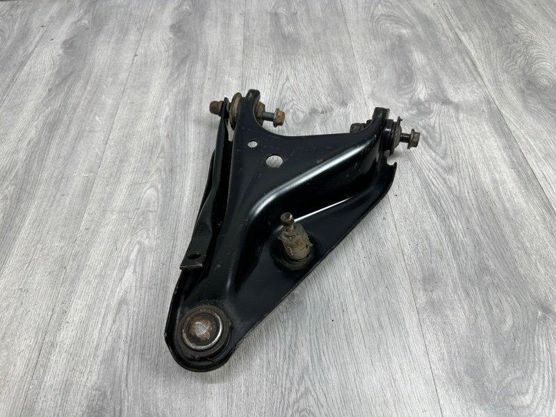 Рычаг передний правый, 1500 рублей, Москва