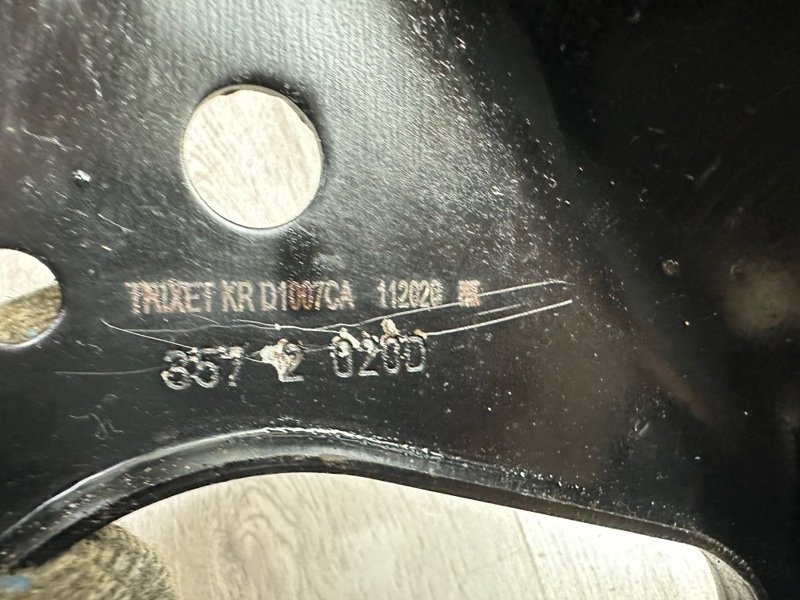 Рычаг передний правый, 1500 рублей, Москва