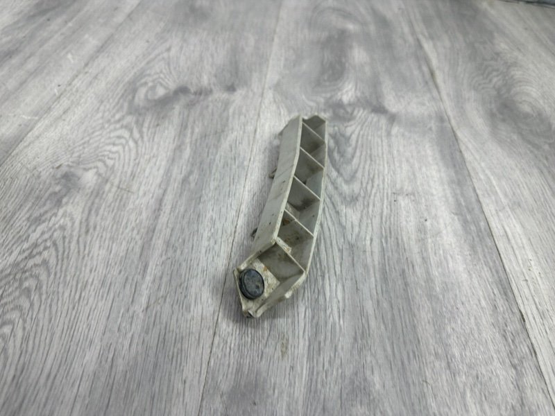 Кронштейн переднего бампера, 500 рублей, Москва