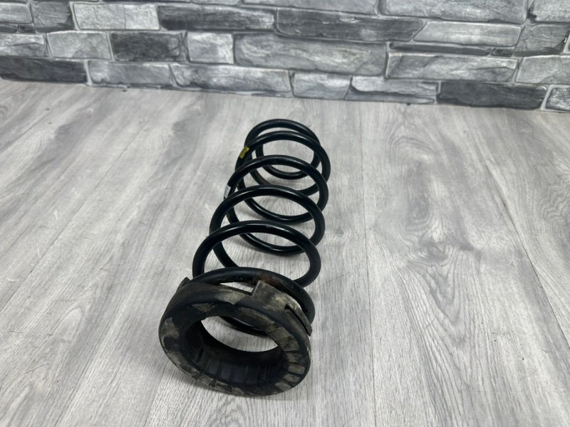 Пружина задняя, 1000 рублей, Москва