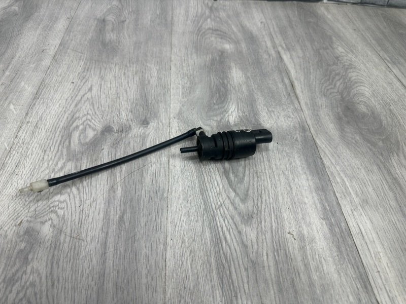 Насос омывателя, 1000 рублей, Москва