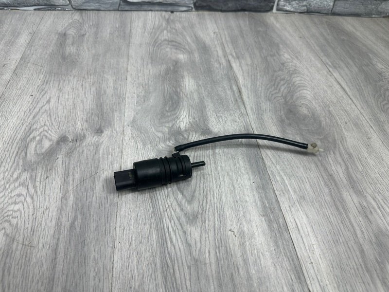 Насос омывателя, 1000 рублей, Москва