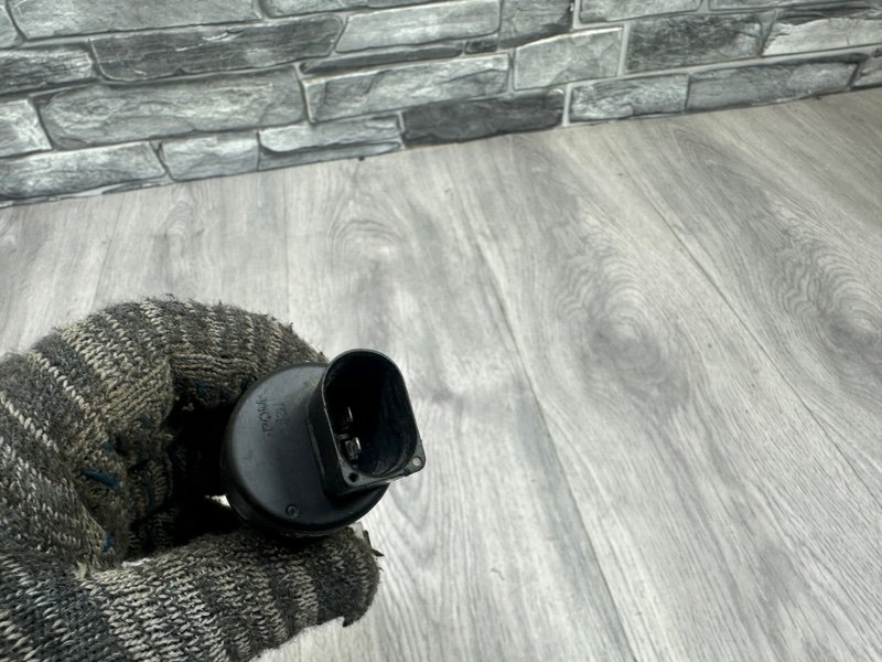 Насос омывателя, 1000 рублей, Москва