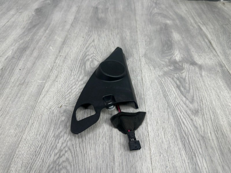 Крышка зеркала, 500 рублей, Москва