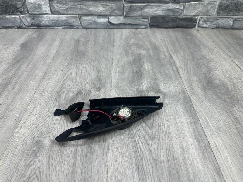 Крышка зеркала, 500 рублей, Москва