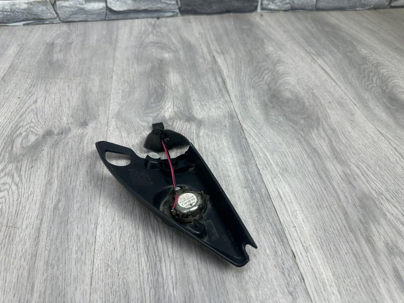 Крышка зеркала, 500 рублей, Москва