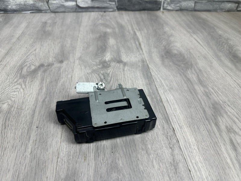 Блок электронный, 1500 рублей, Москва