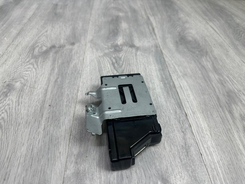 Блок электронный, 1500 рублей, Москва