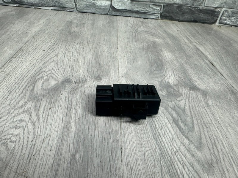 Блок электронный, 500 рублей, Москва