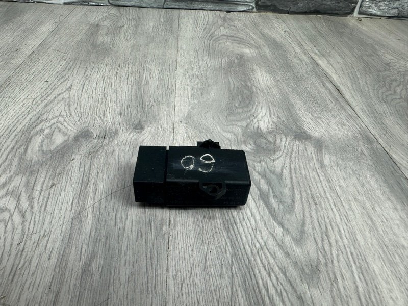 Блок электронный, 500 рублей, Москва