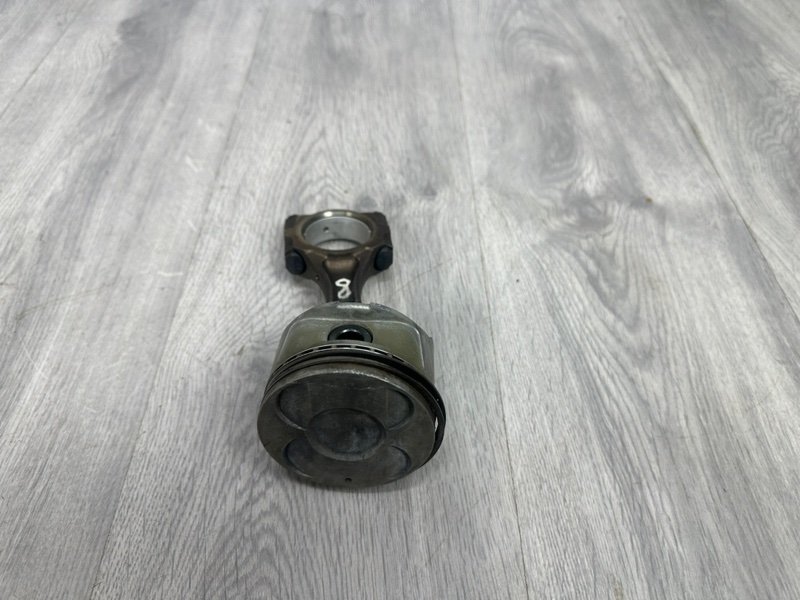 Поршень с шатуном, 1000 рублей, Москва