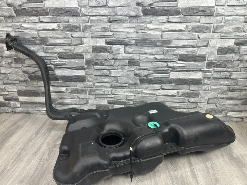 Бак топливный, 2000 рублей, Москва