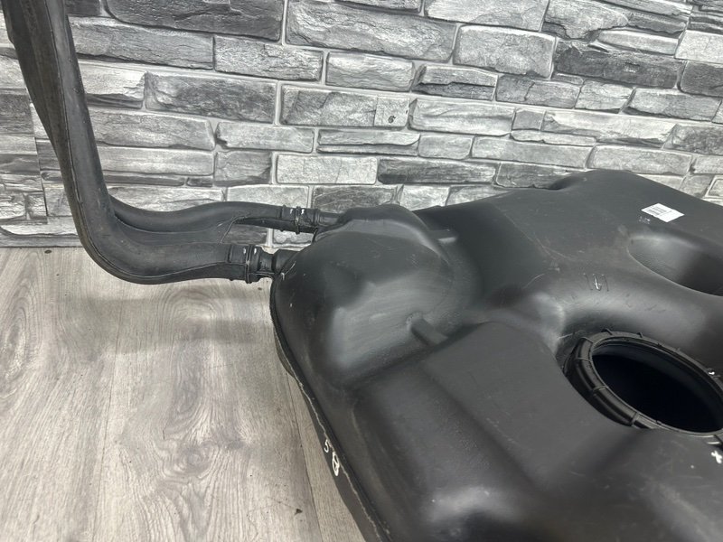 Бак топливный, 2000 рублей, Москва