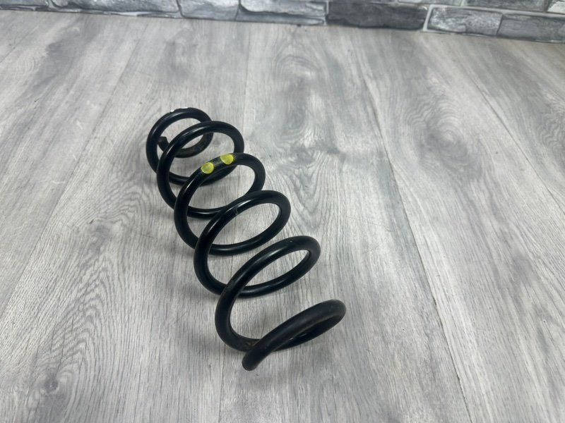 Пружина задняя, 700 рублей, Москва