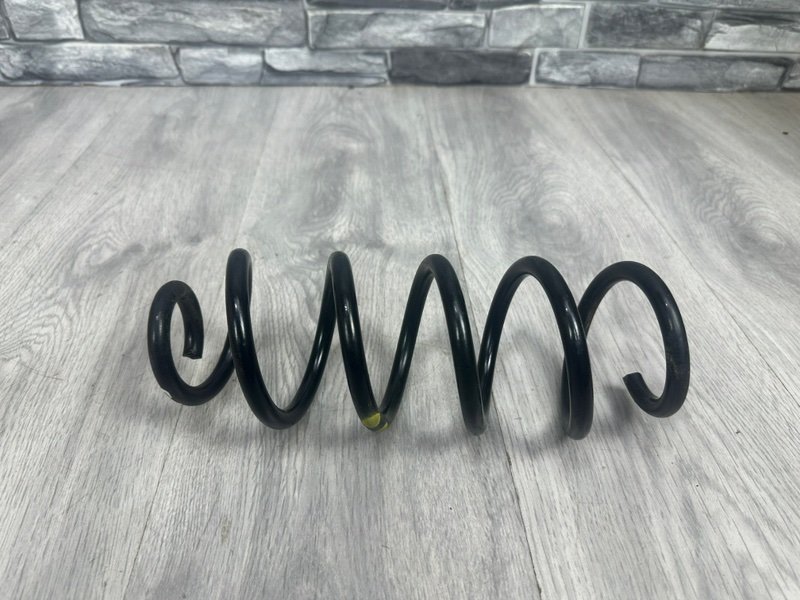 Пружина задняя, 700 рублей, Москва