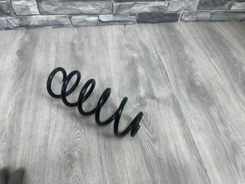 Пружина задняя, 700 рублей, Москва