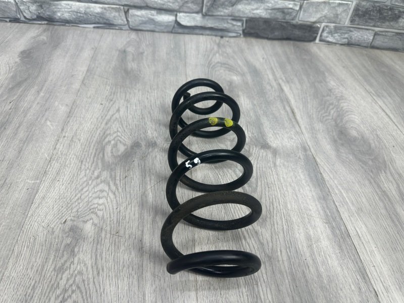 Пружина задняя, 700 рублей, Москва