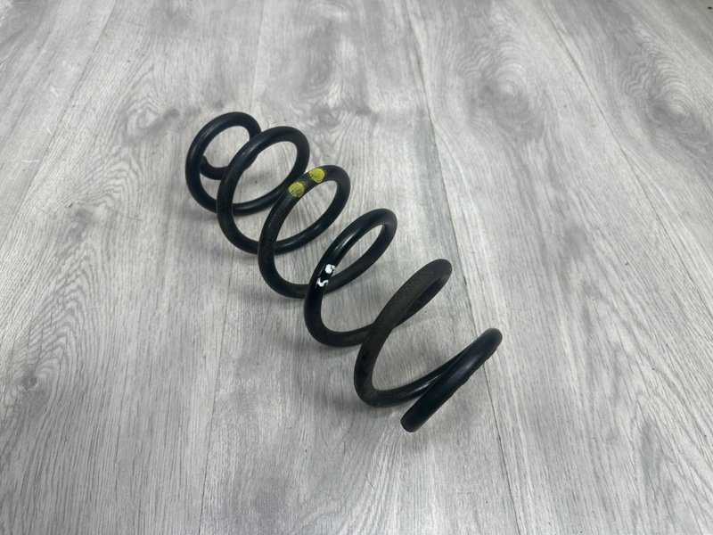 Пружина задняя, 700 рублей, Москва