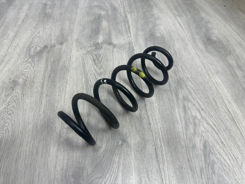 Пружина задняя, 700 рублей, Москва